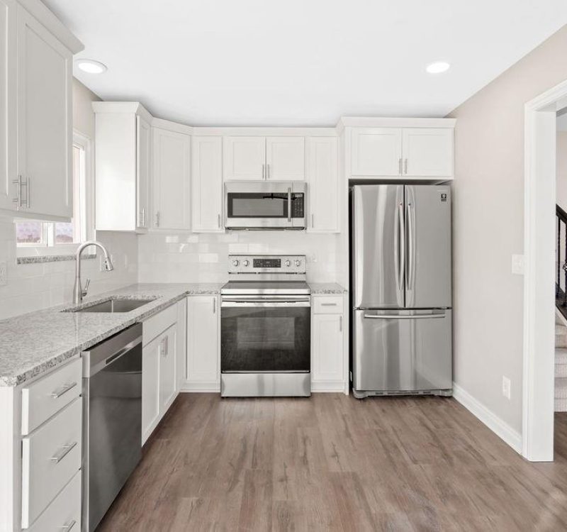 metro-realty-holdings-repair-rent-property-kitchen3